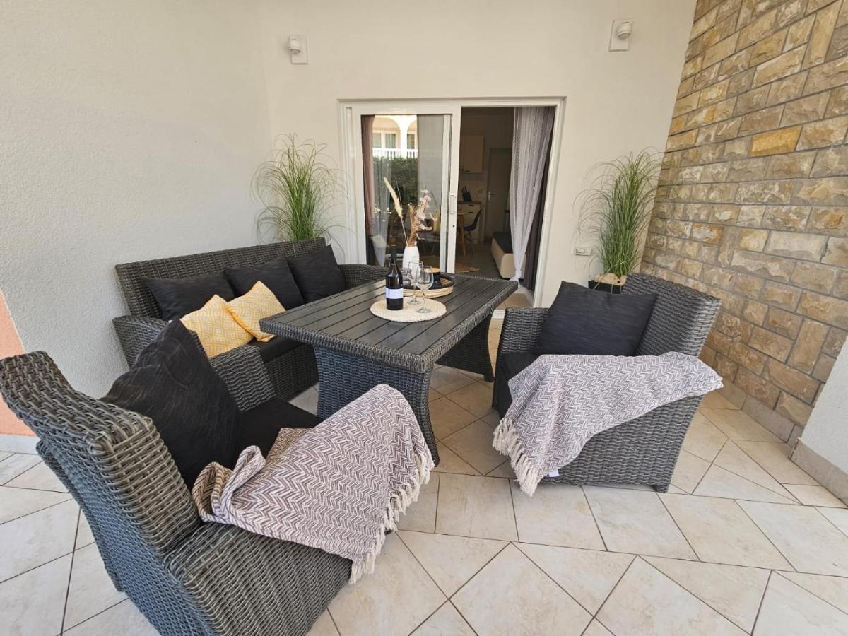 Apartment Melani فير المظهر الخارجي الصورة